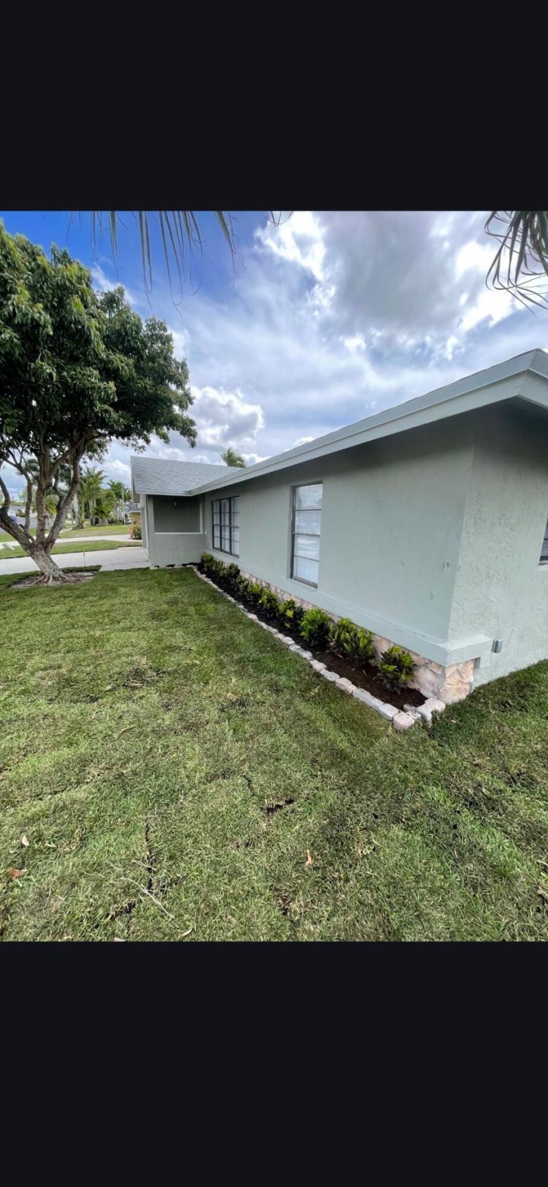 129 Bilbao Street, Royal Palm Beach, FL 33411 Photo