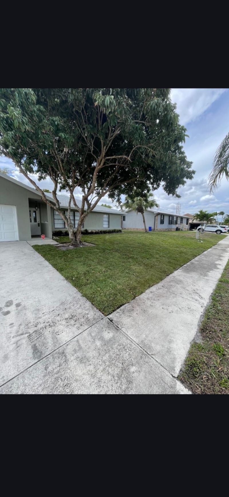 129 Bilbao Street, Royal Palm Beach, FL 33411 Photo