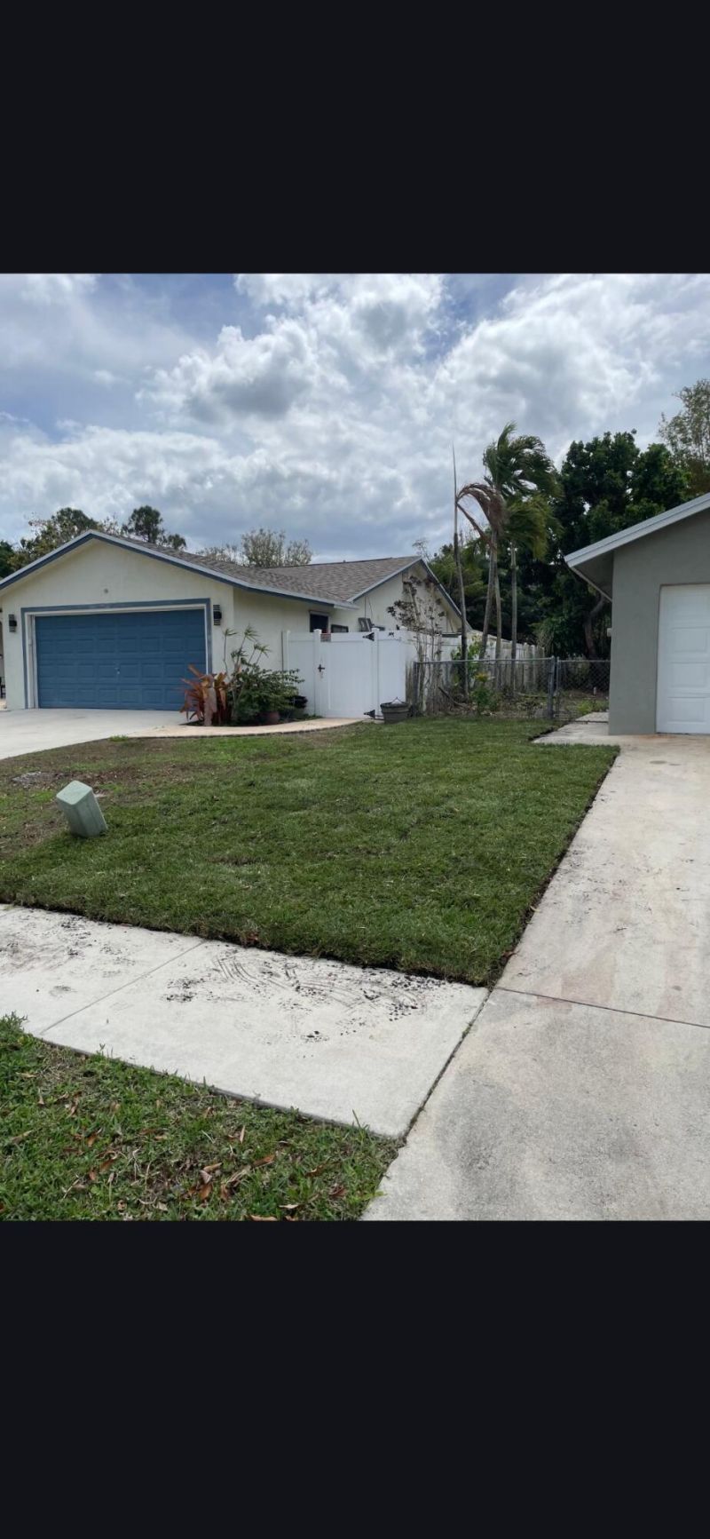 129 Bilbao Street, Royal Palm Beach, FL 33411 Photo