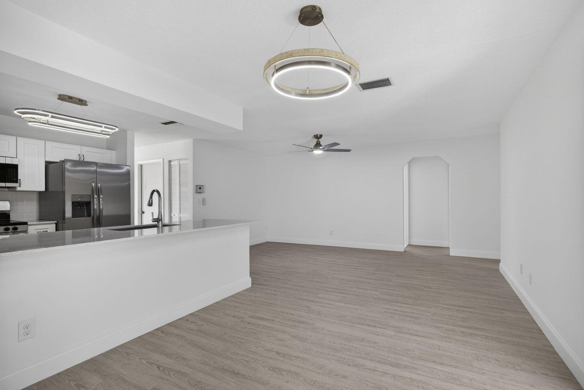 129 Bilbao Street, Royal Palm Beach, FL 33411 Photo