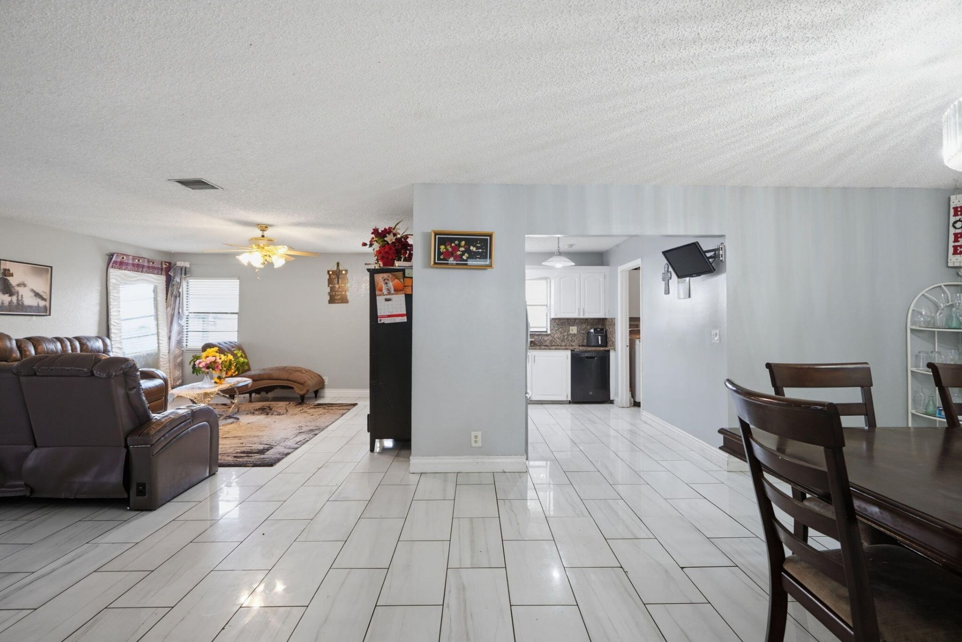 1301 SW 75th Avenue, North Lauderdale, FL 33068 Photo