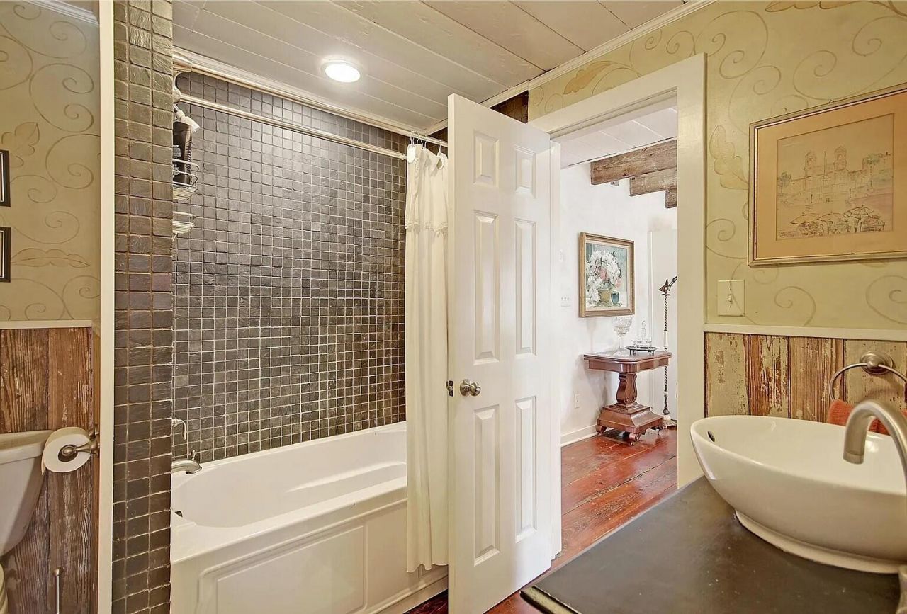 74 Reid Street Photo 17