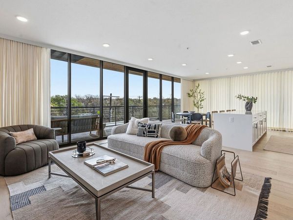 1600 S 1st ST, Unit 410, Austin, TX 78704