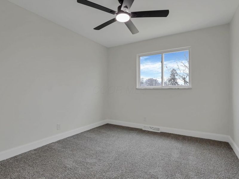 5524 Driftwood Road , Columbus, OH 43229 Photo 24