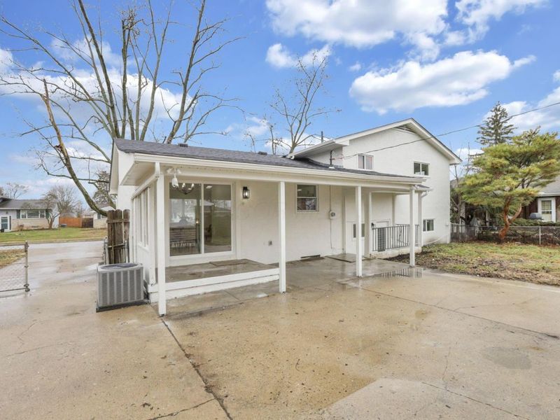 5524 Driftwood Road , Columbus, OH 43229 Photo 36