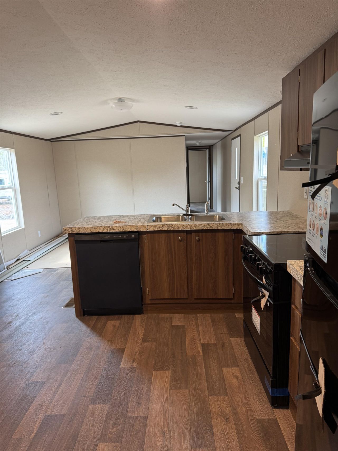 8535 Black Creek Rd. Photo 11