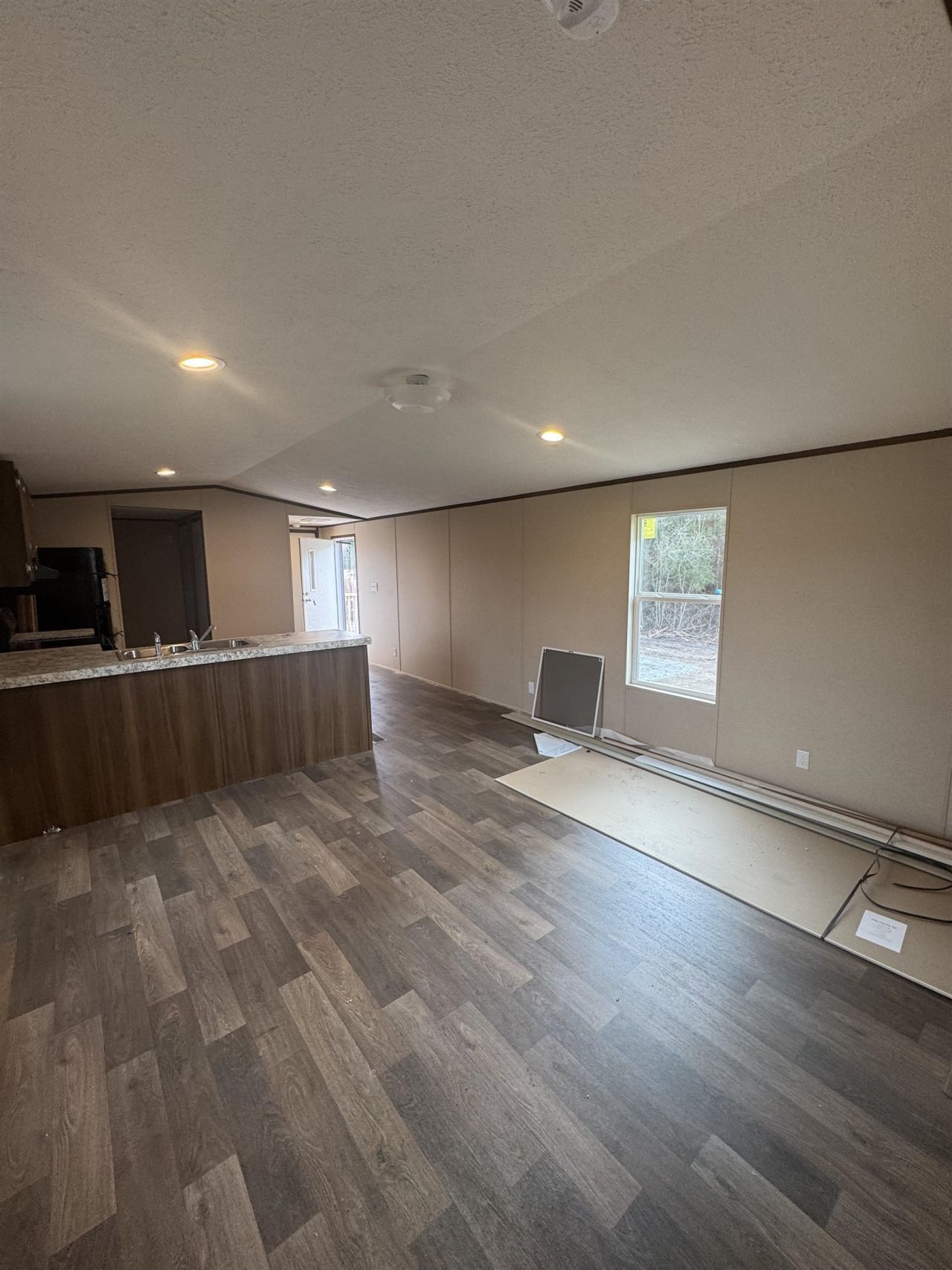 8535 Black Creek Rd. Photo 7