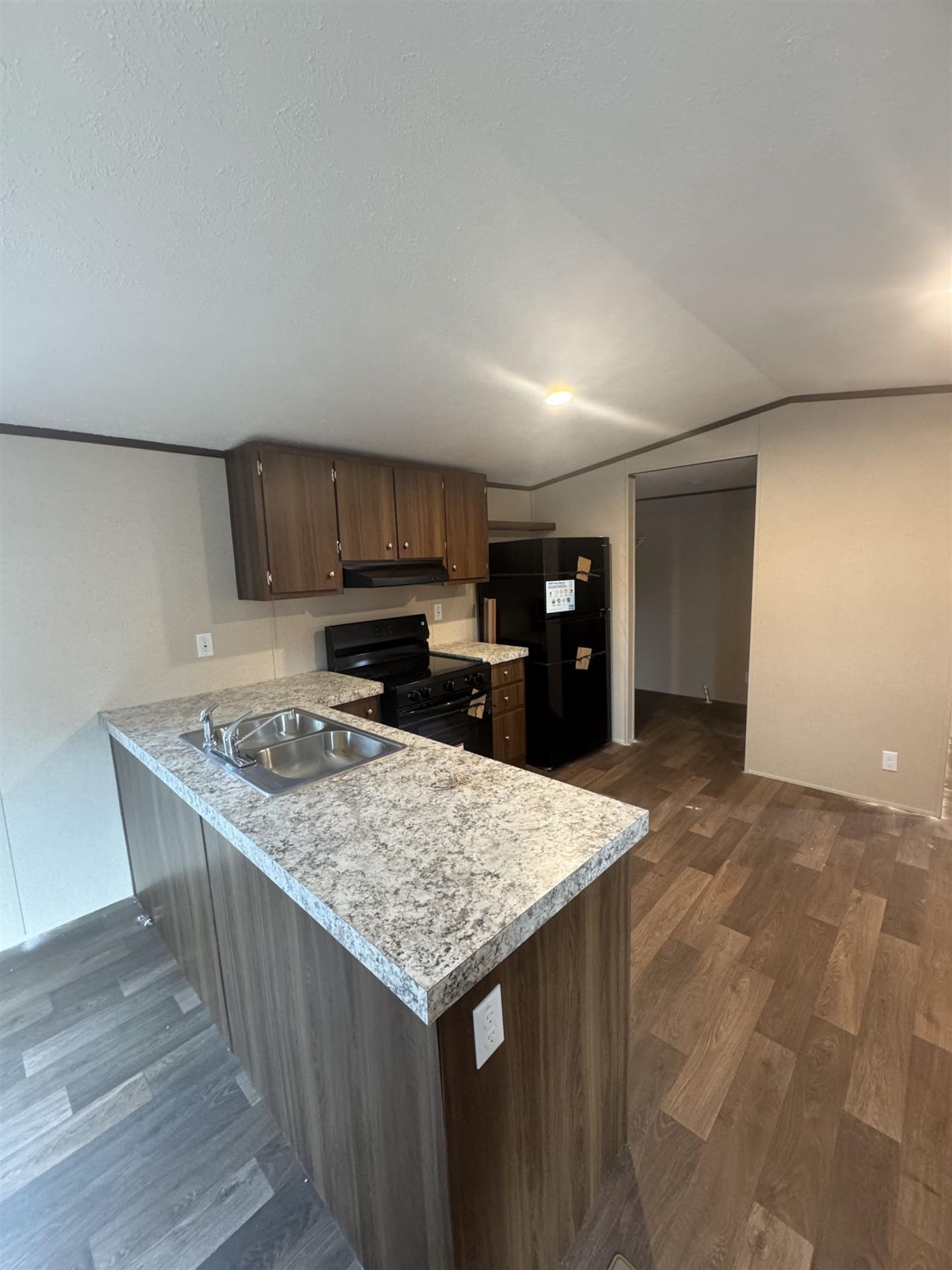 8535 Black Creek Rd. Photo 9