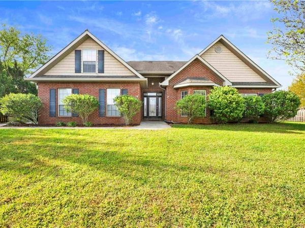 10898 Bristow Court, Daphne, AL 36526
