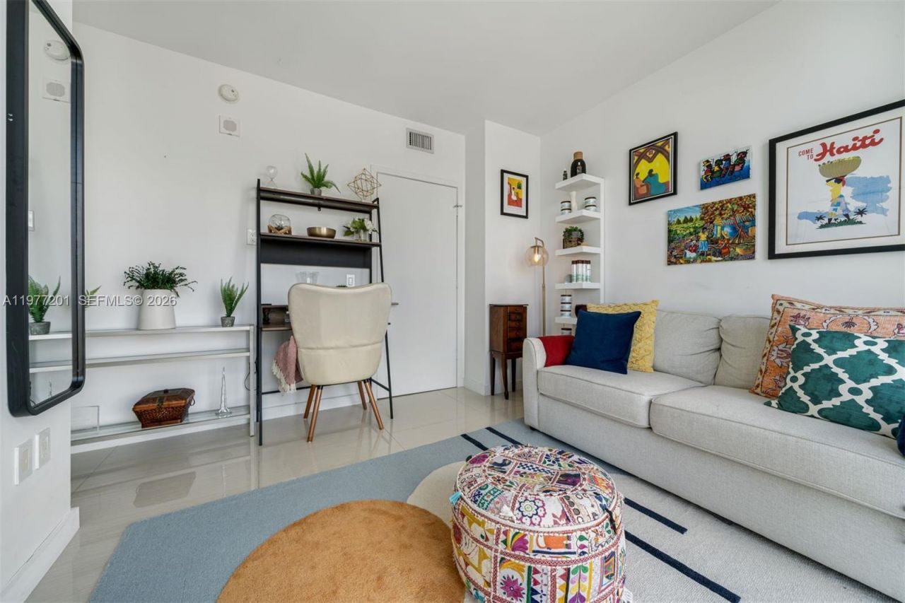 460 NE 28th St, Unit 1901, Miami, FL 33137 Photo