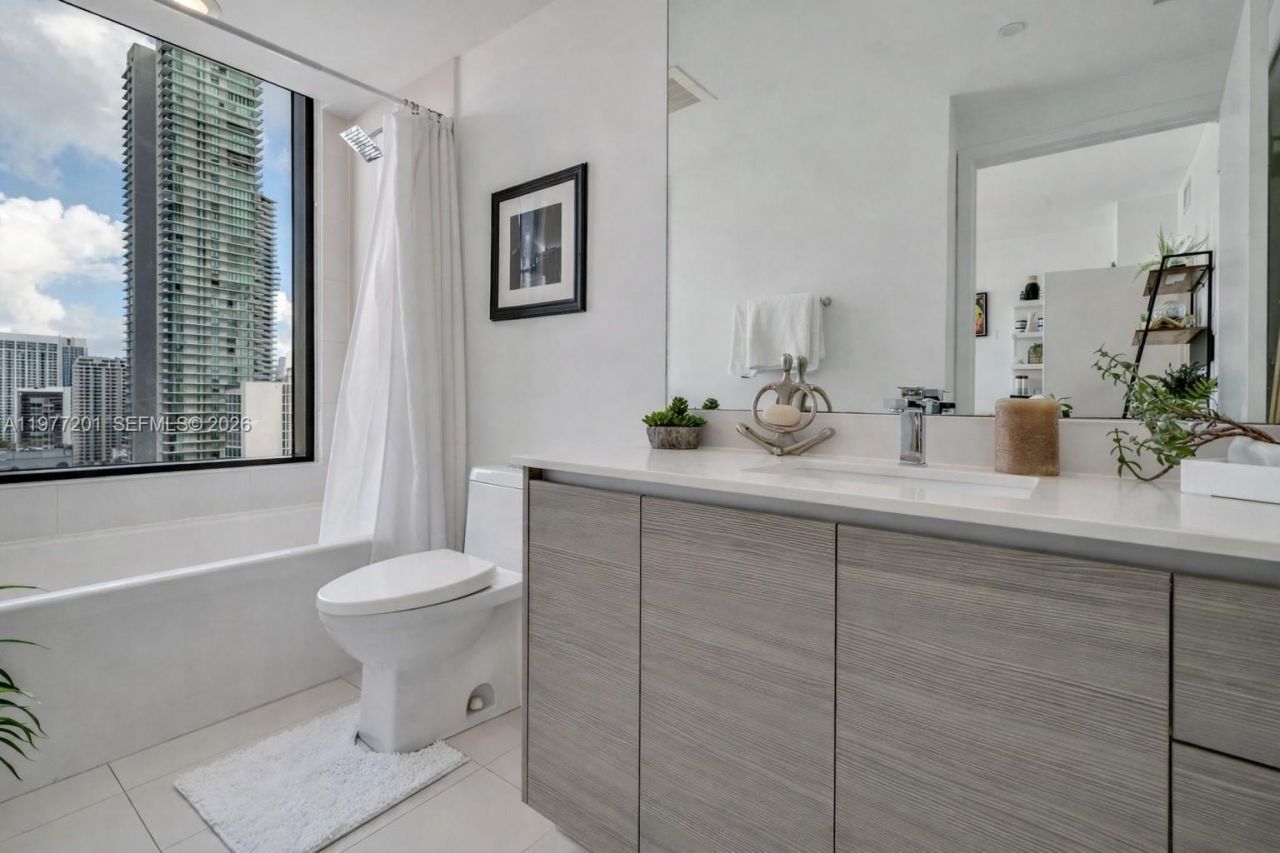 460 NE 28th St, Unit 1901, Miami, FL 33137 Photo