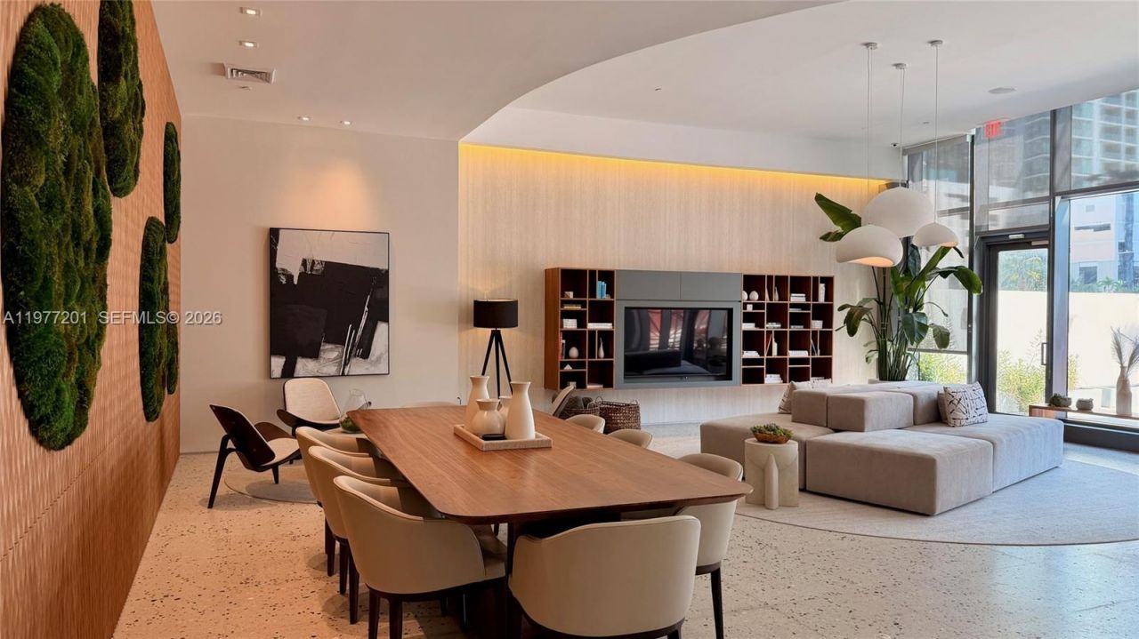 460 NE 28th St, Unit 1901, Miami, FL 33137 Photo