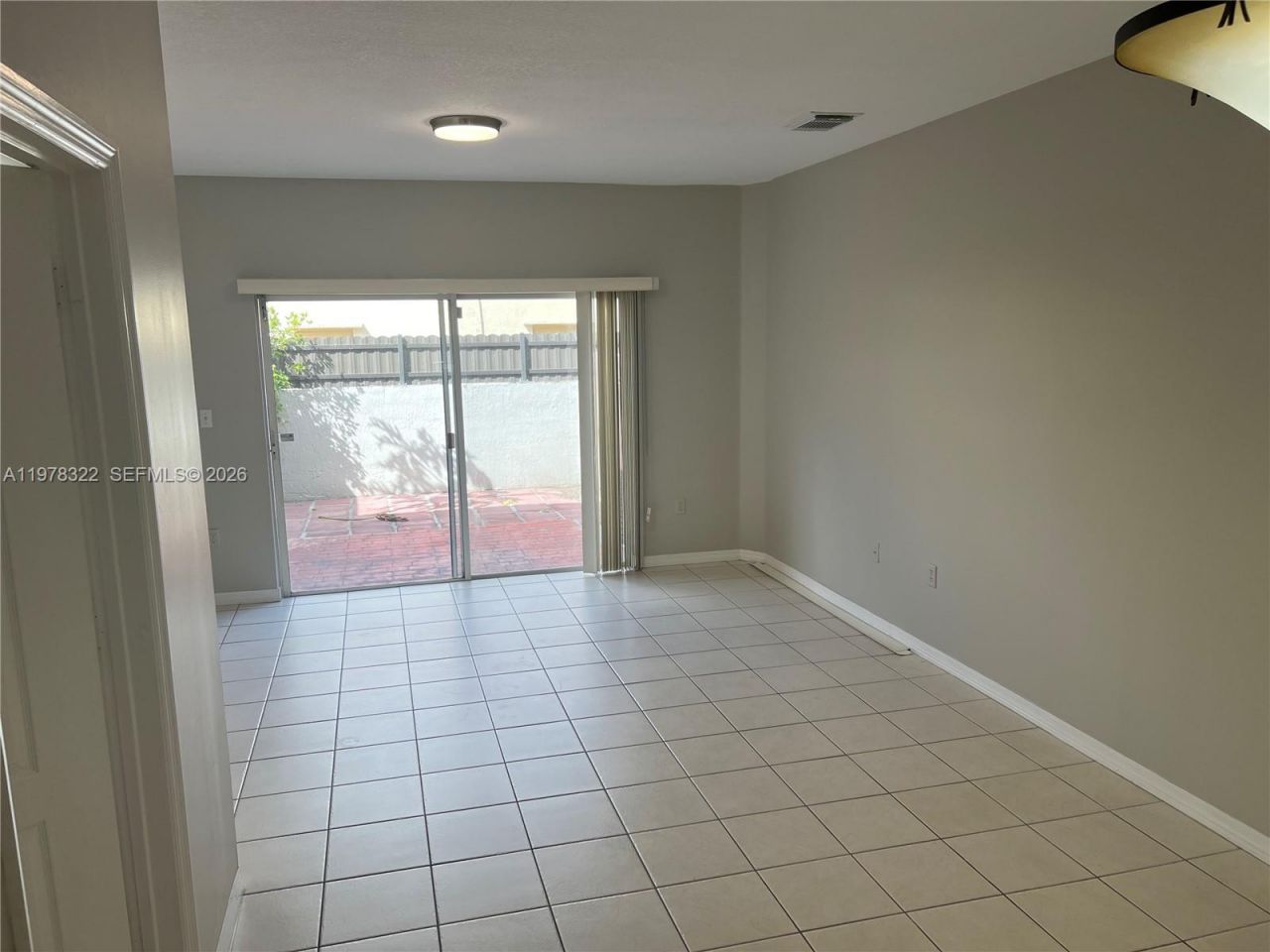 110 SW 109th Ave, Unit 15, Sweetwater, FL 33174 Photo