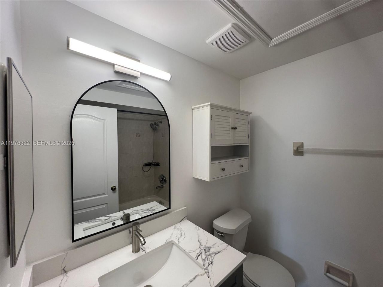 110 SW 109th Ave, Unit 15, Sweetwater, FL 33174 Photo