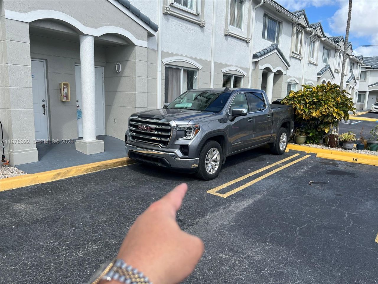 110 SW 109th Ave, Unit 15, Sweetwater, FL 33174 Photo