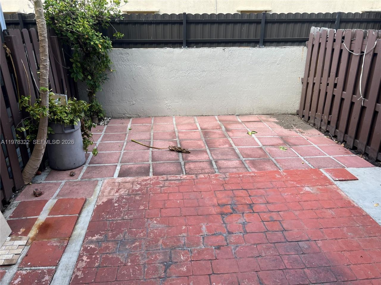 110 SW 109th Ave, Unit 15, Sweetwater, FL 33174 Photo