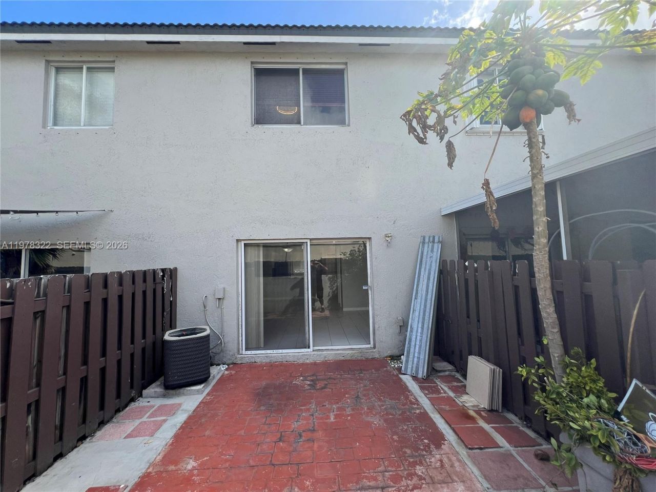 110 SW 109th Ave, Unit 15, Sweetwater, FL 33174 Photo