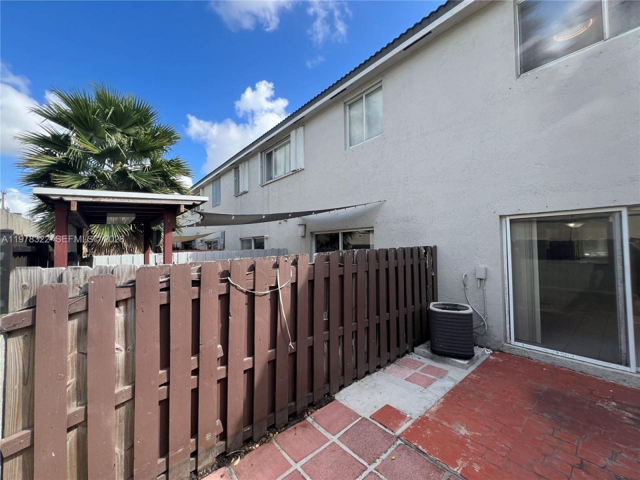 110 SW 109th Ave, Unit 15, Sweetwater, FL 33174 Photo