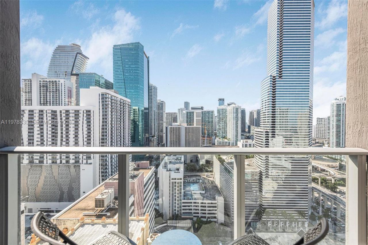 151 SE 1st St, Unit 2409, Miami, FL 33131 Photo