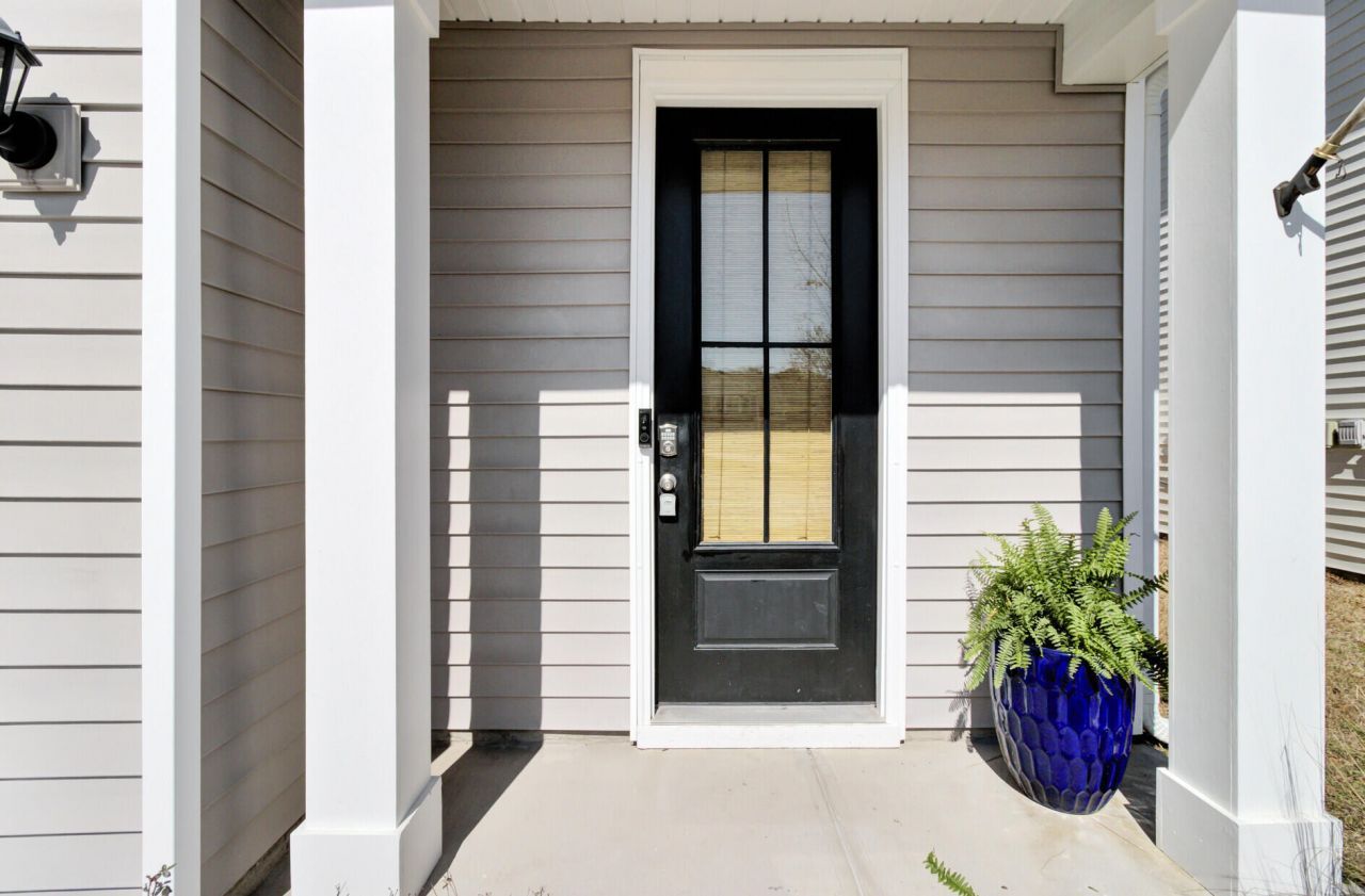 3889 Sawmill Court Photo 13