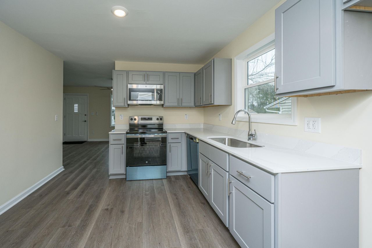 2332 Eagle Drive Photo 8