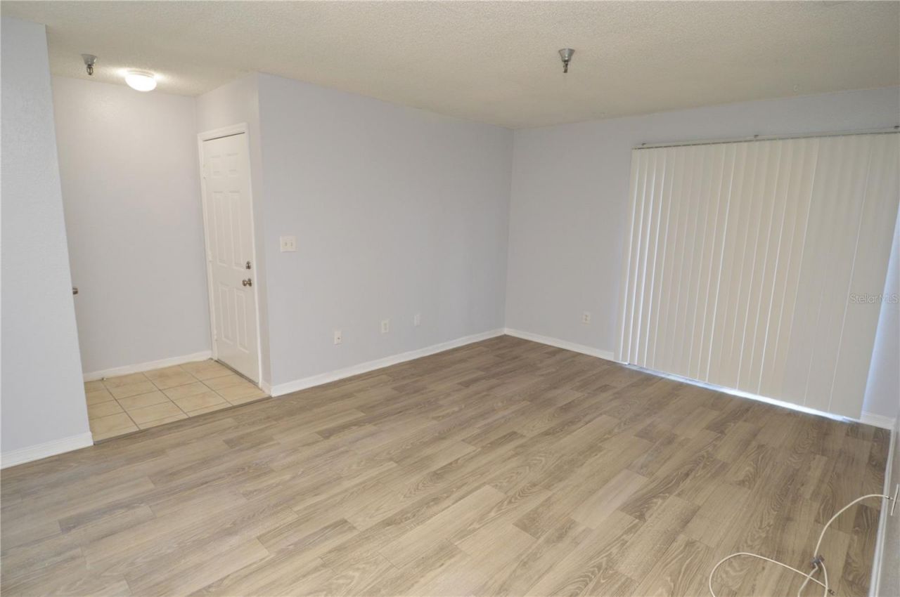 10263 Gandy Boulevard N, Unit 305, Saint Petersburg, FL 33702 Photo