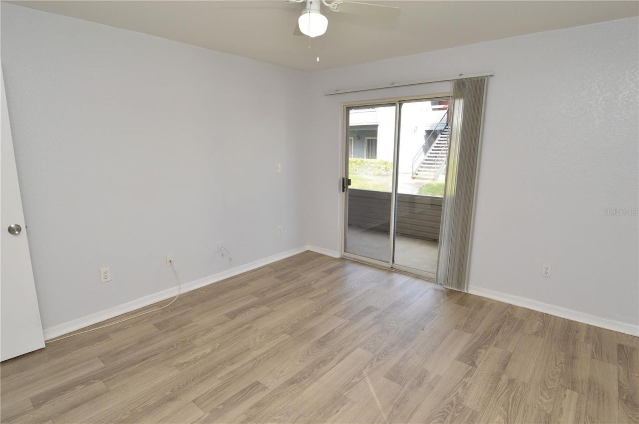 10263 Gandy Boulevard N, Unit 305, Saint Petersburg, FL 33702 Photo