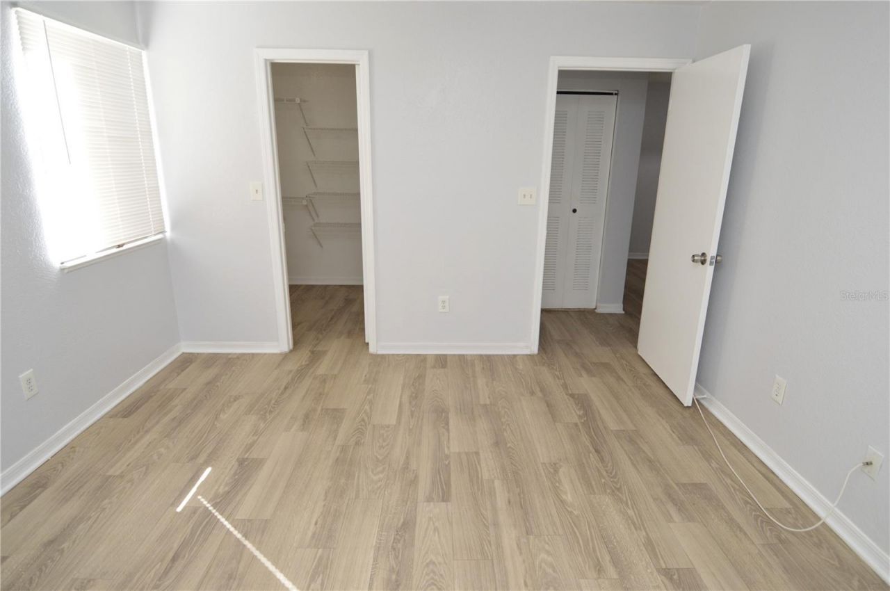 10263 Gandy Boulevard N, Unit 305, Saint Petersburg, FL 33702 Photo