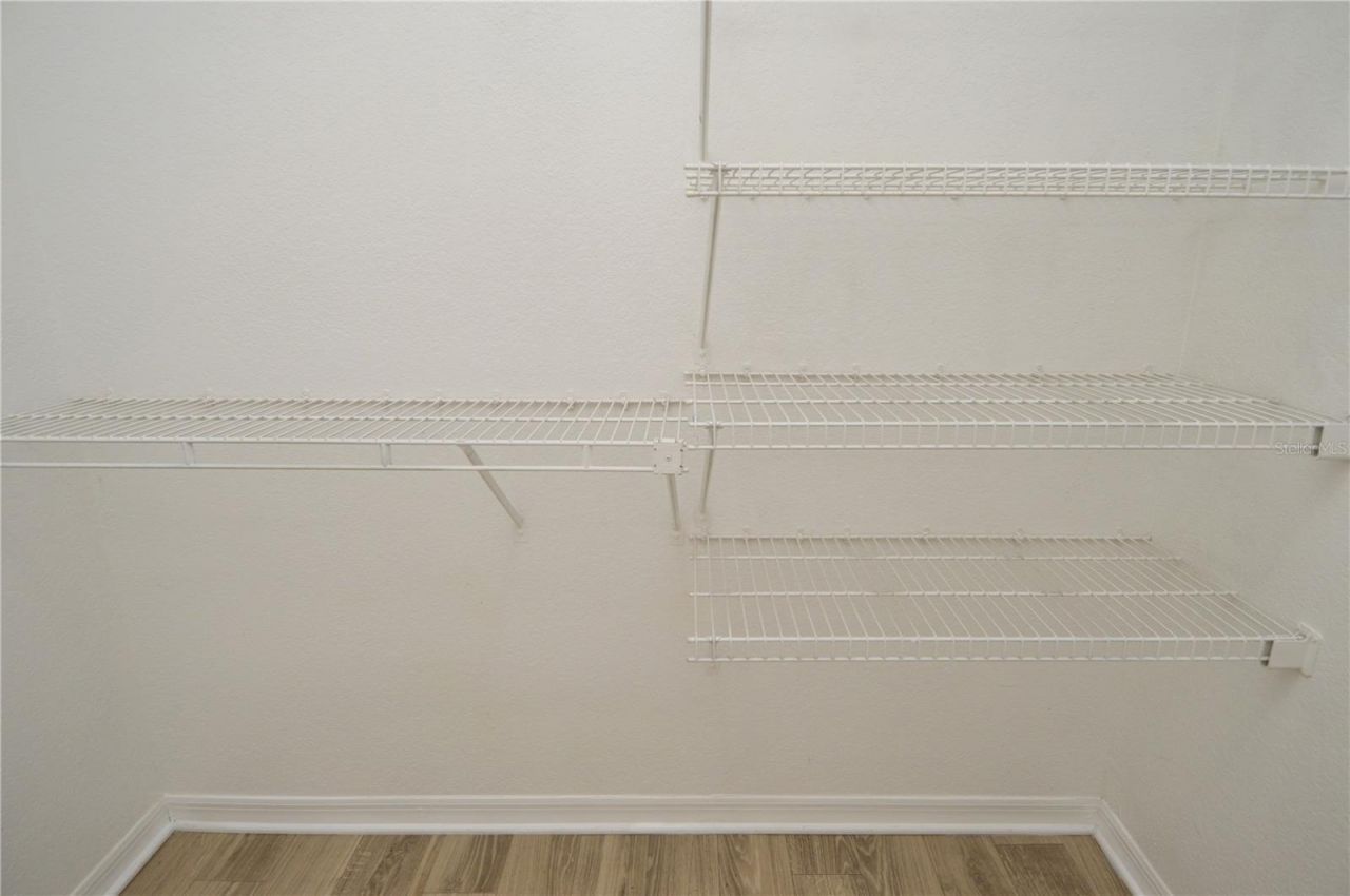 10263 Gandy Boulevard N, Unit 305, Saint Petersburg, FL 33702 Photo