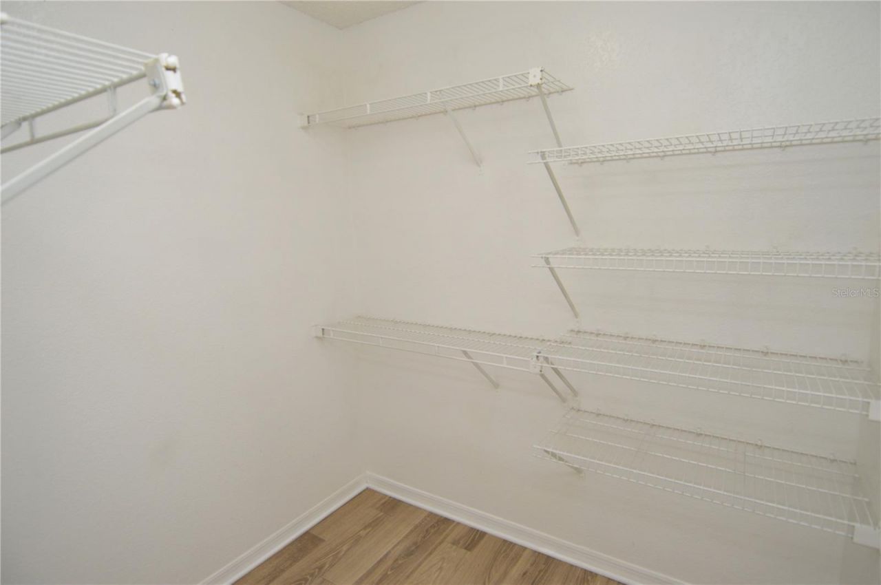 10263 Gandy Boulevard N, Unit 305, Saint Petersburg, FL 33702 Photo