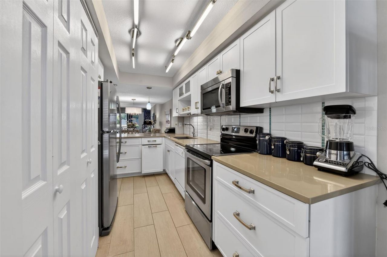 5655 Gulf Of Mexico Drive , Unit D107, Longboat Key, FL 34228 Photo