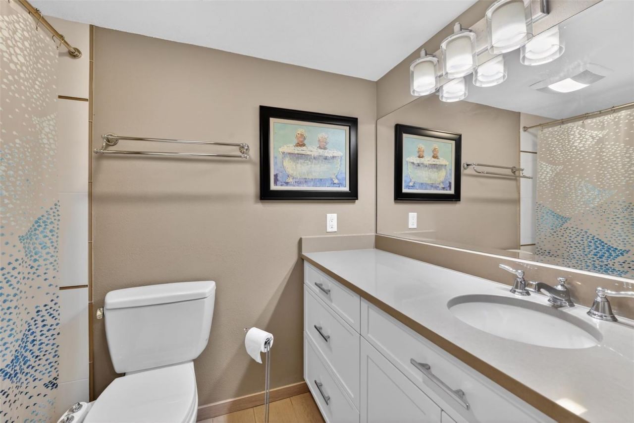 5655 Gulf Of Mexico Drive , Unit D107, Longboat Key, FL 34228 Photo