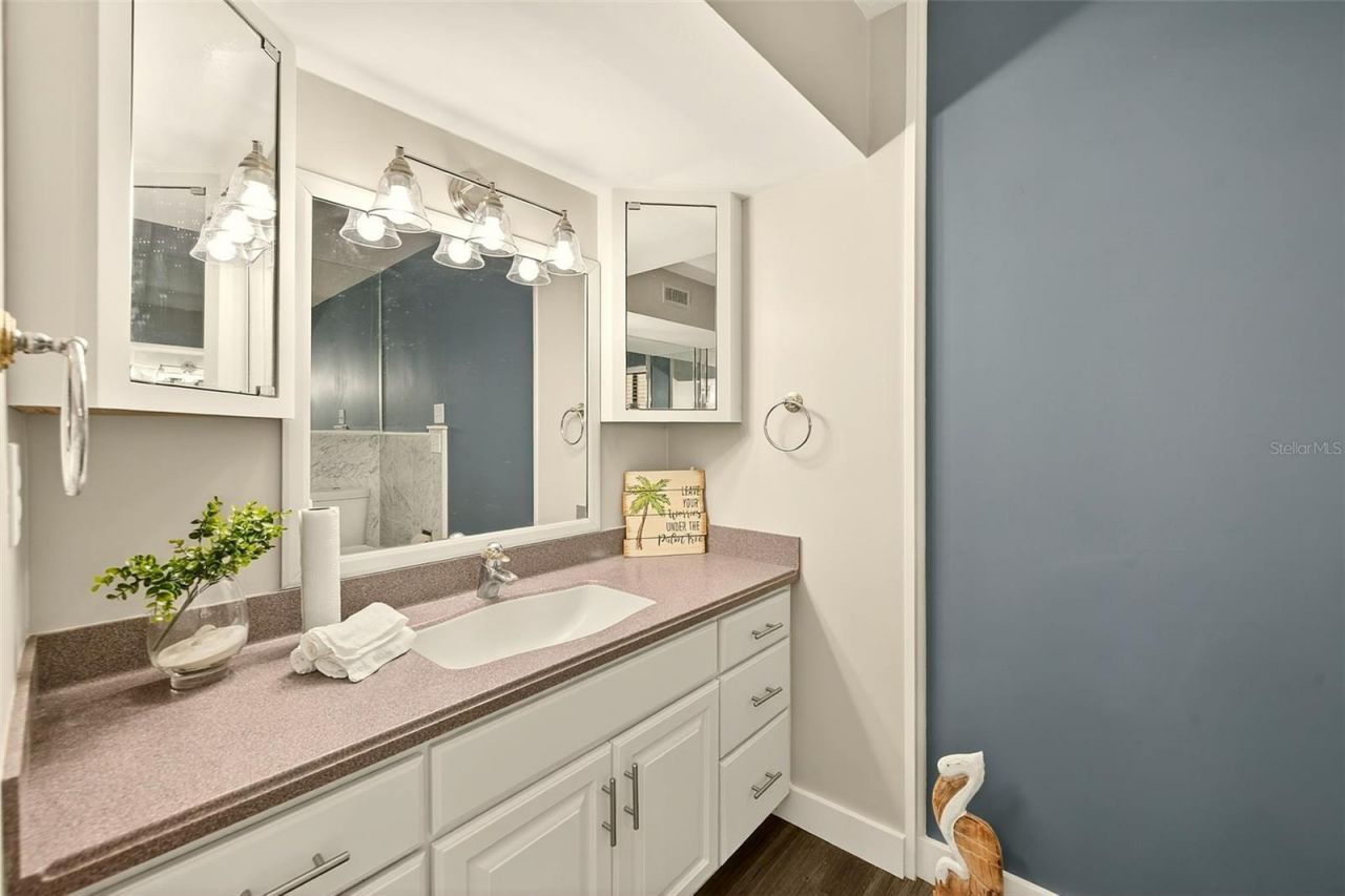 1725 Long Bow Lane, Clearwater, FL 33764 Photo