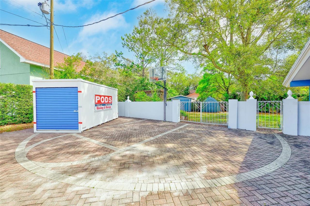 1725 Long Bow Lane, Clearwater, FL 33764 Photo