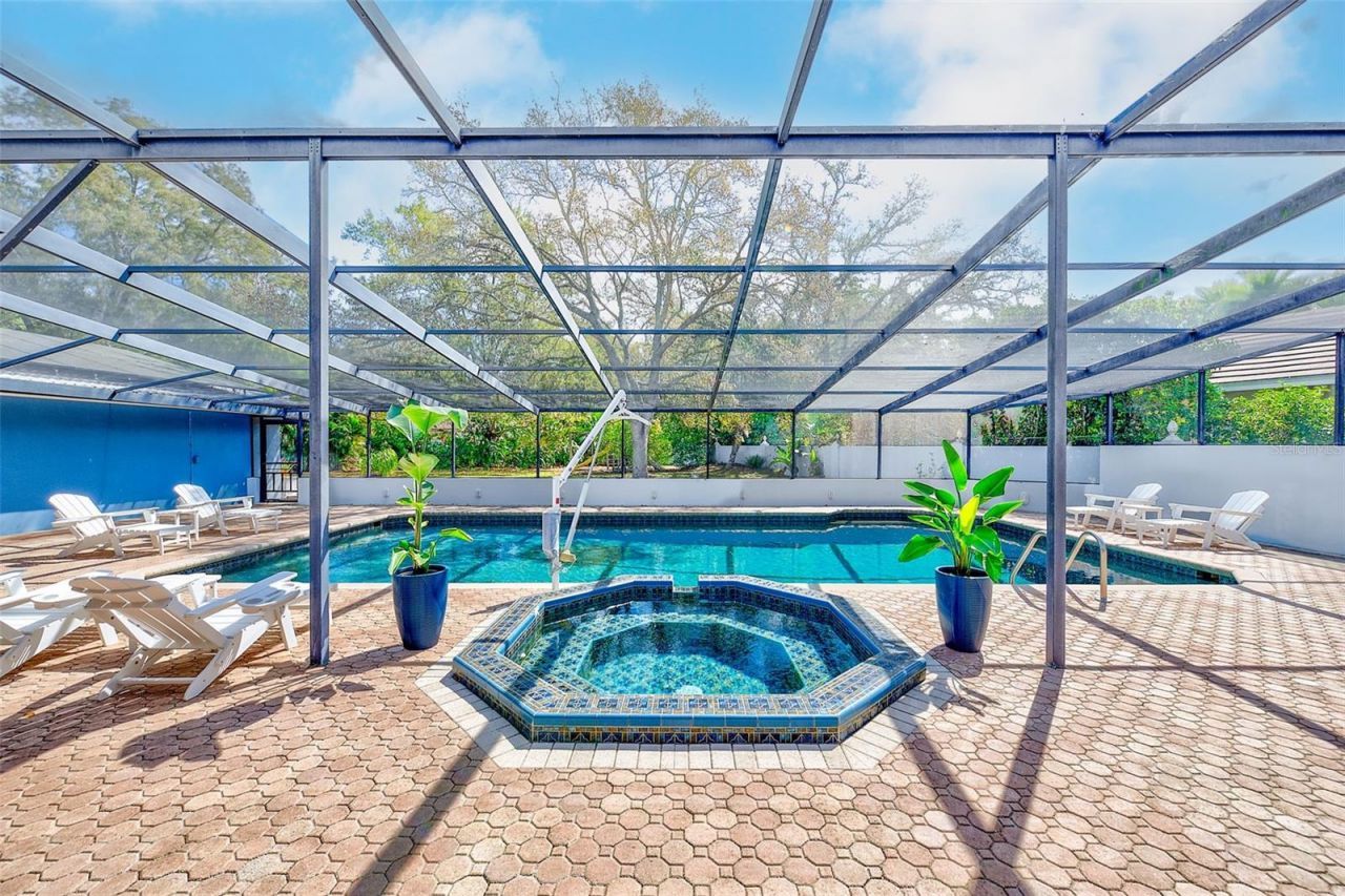 1725 Long Bow Lane, Clearwater, FL 33764 Photo