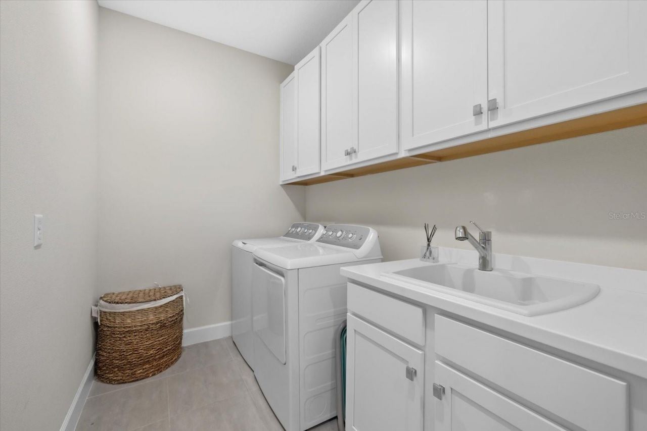 6065 Mesa Gln, Bradenton, FL 34203 Photo