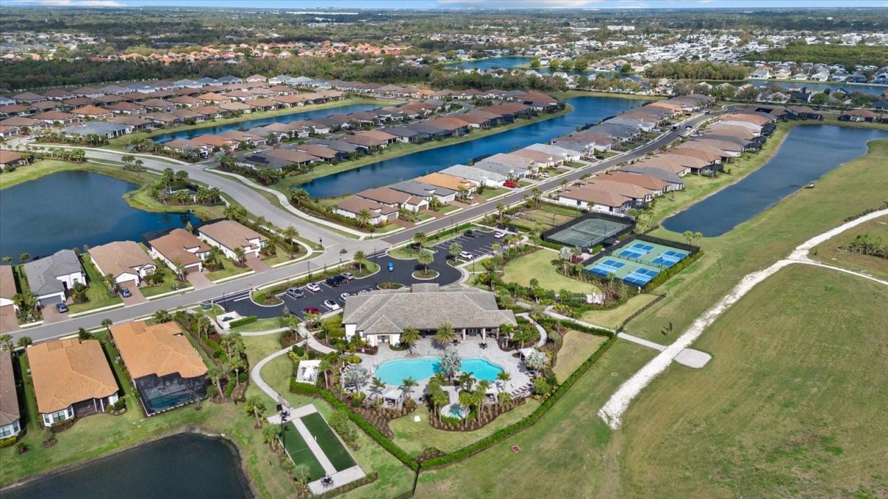 6065 Mesa Gln, Bradenton, FL 34203 Photo