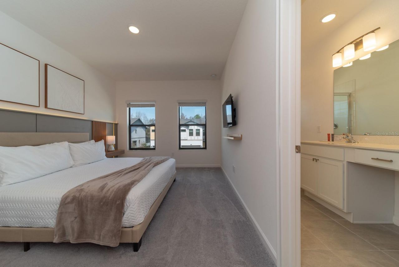 10364 Ebb Tide Lane, Orlando, FL 32821 Photo