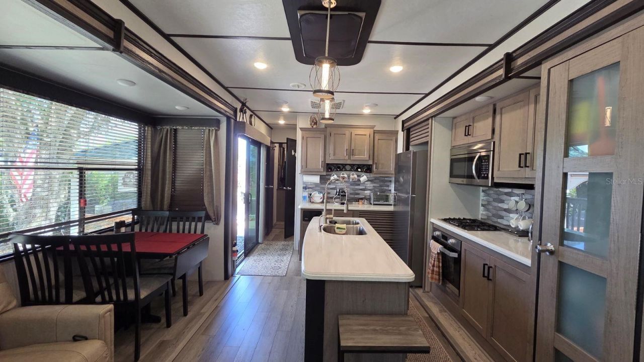 431 Waterway Drive , River Ranch, FL 33867 Photo