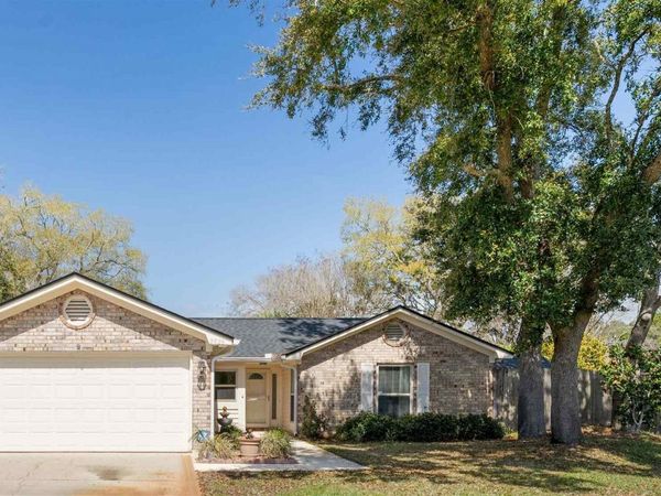 2826 Lido Blvd, Gulf Breeze, FL 32563