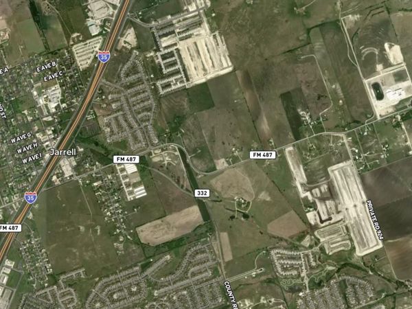 2833 E Fm 487, Jarrell, TX 76537