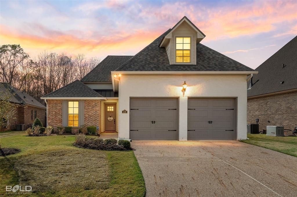 438 Stacey Lane, Bossier City, LA 71111 Main Photo