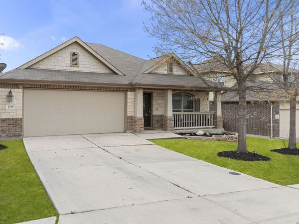 235 posey, New Braunfels, TX 78132