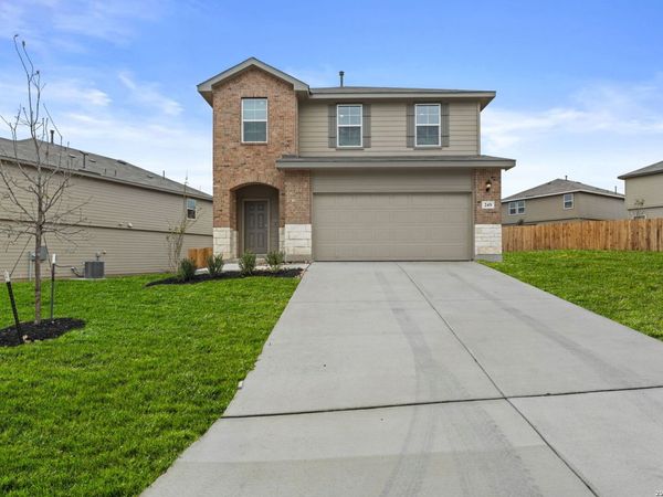 249 American Robin Way, San Antonio, TX 78253