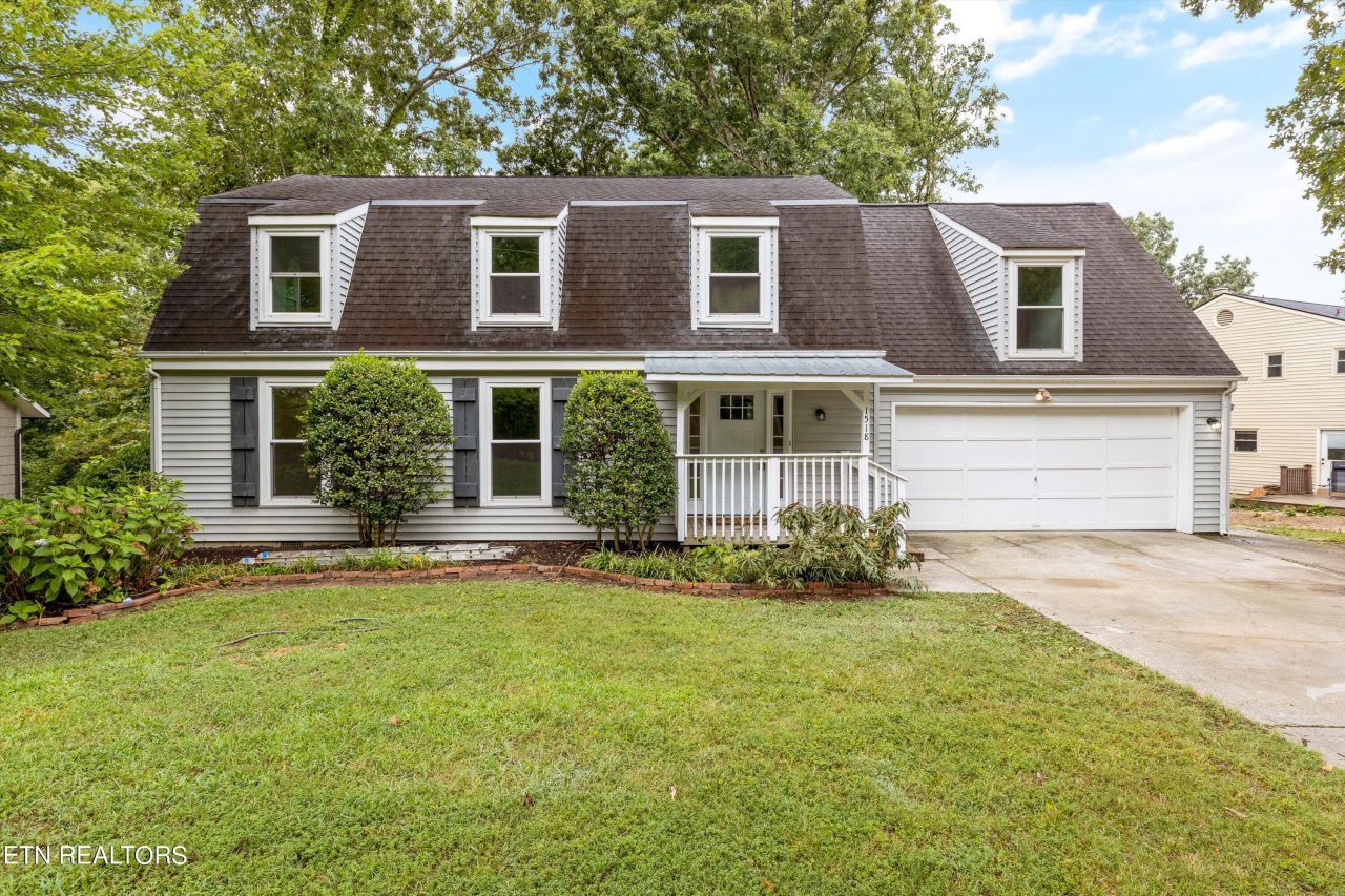 1518 Blackwood Drive, Knoxville, TN 37923 Main Photo