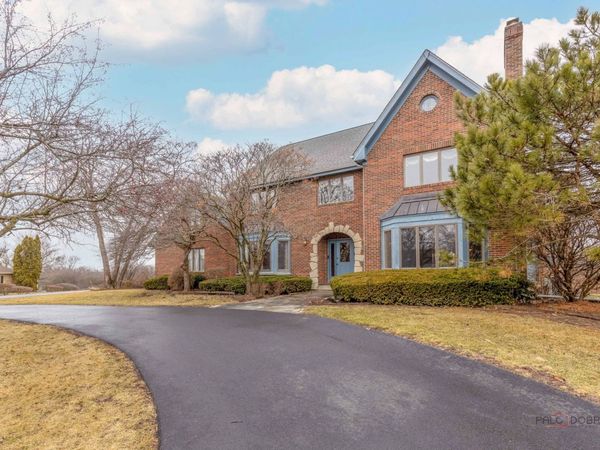 18 Brandywine Road , South Barrington, IL 60010