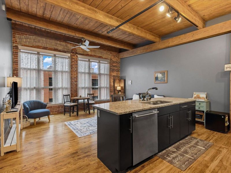 448 W Nationwide Boulevard , Unit 404, Columbus, OH 43215 Photo 10