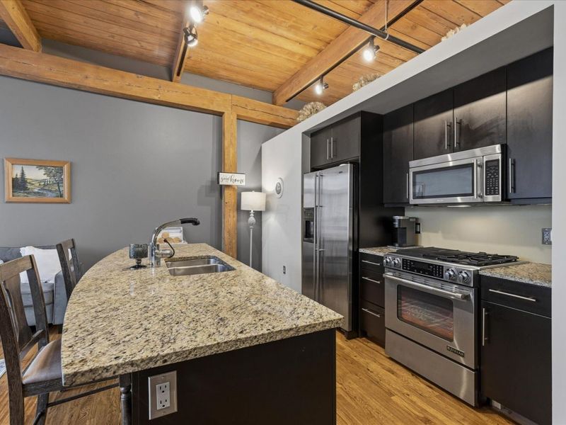 448 W Nationwide Boulevard, Unit 404, Columbus, OH 43215 Photo 14