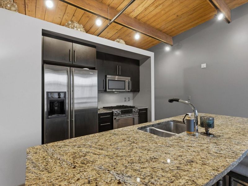 448 W Nationwide Boulevard, Unit 404, Columbus, OH 43215 Photo 19