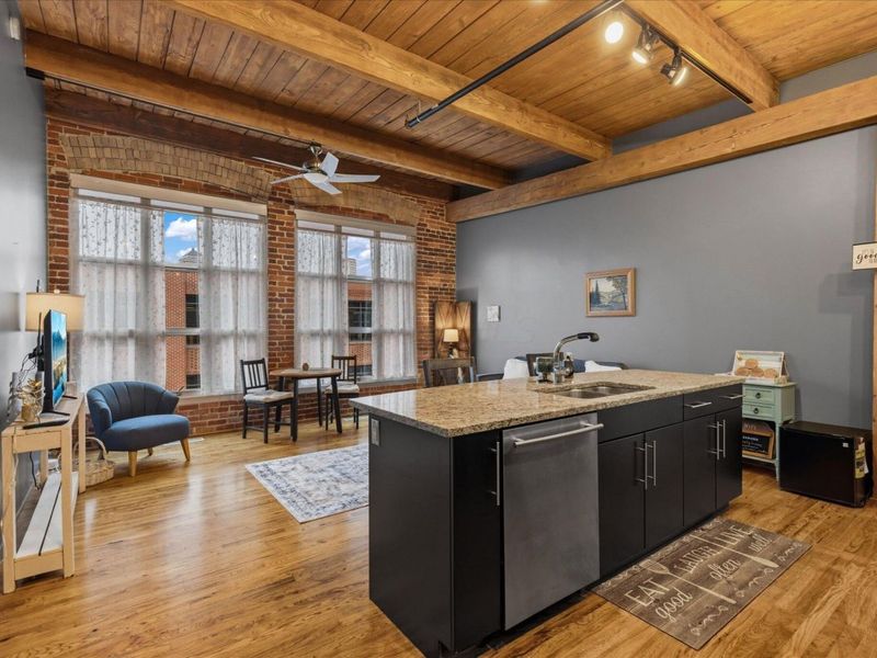 448 W Nationwide Boulevard, Unit 404, Columbus, OH 43215 Photo 7